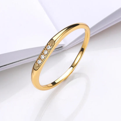 Minimalist Zircon Couple Ring