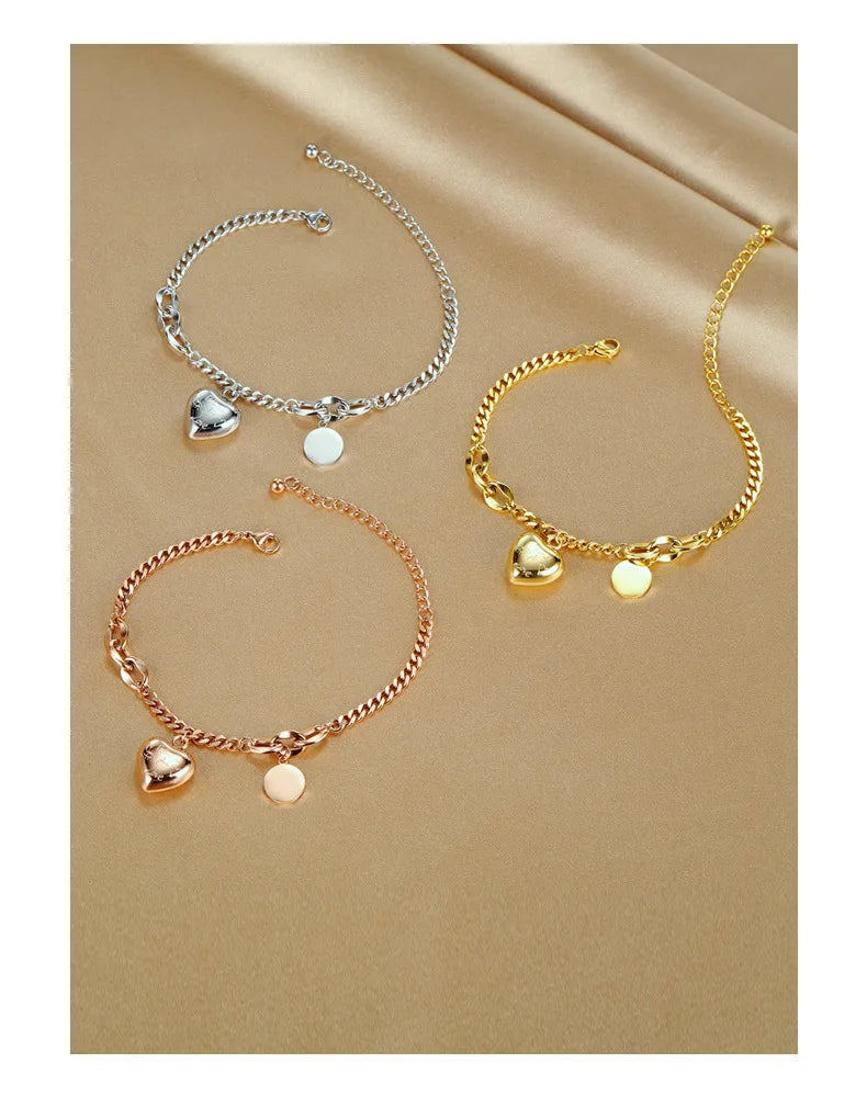 Dainty Heart Link Bracelet – Chic & Stylish