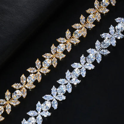 Luxury Cubic Zirconia Flower Anklet