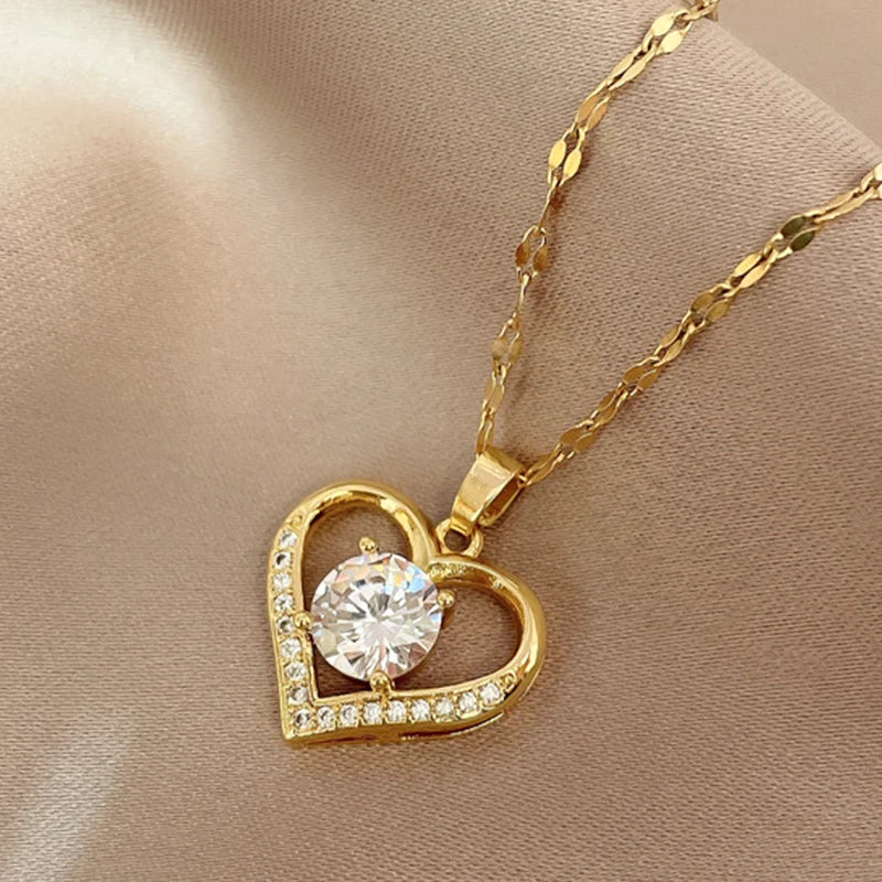 Gold Heart Pendant Necklace – Stainless Steel Romantic Jewelry