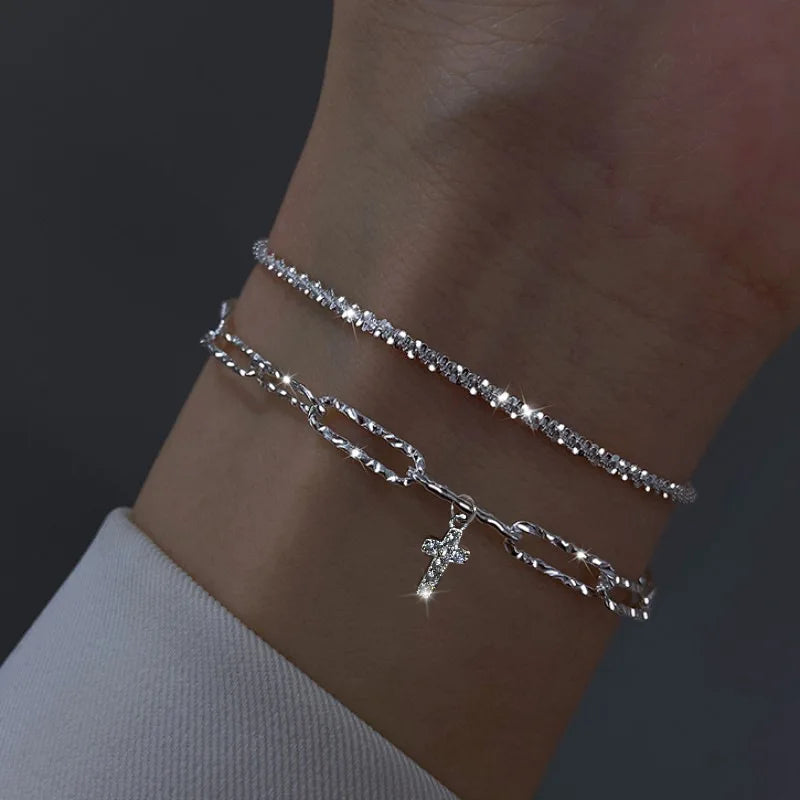 Classic Silver Gypsophila Bracelet – Sparkling Adjustable Chain for Women