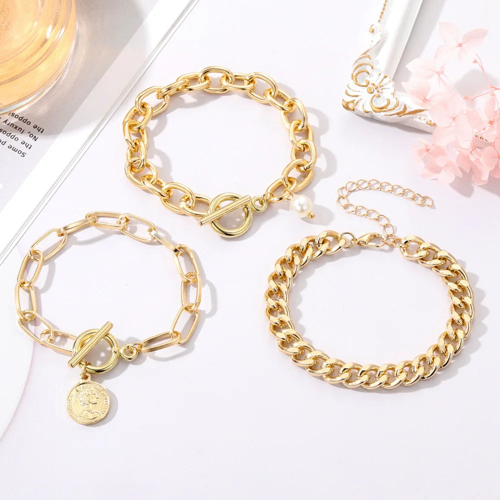 Elegant Pearl Heart Bracelet Set – Timeless Beauty & Grace